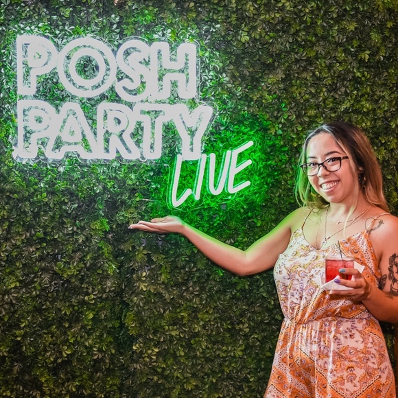 Meet the posher! - Picture 3 of 8